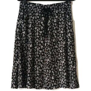 LuLaRoe Pull On Faux-Button Flare Skirt S Black Pockets Ditzy Floral 50off3